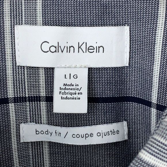 Mens Calvin Klein Plaid Body Fit Shirt Large Navy Snap Closure 3744 EUC Stretch - Picture 4 of 10